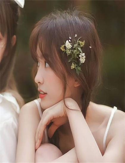 小彩旗转圈视频-上流社会免费观看完整版电影